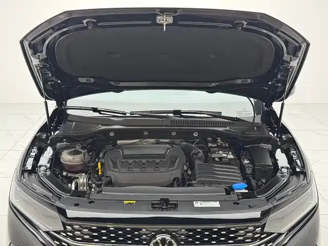 Volkswagen Passat — Фото автомобиля 8