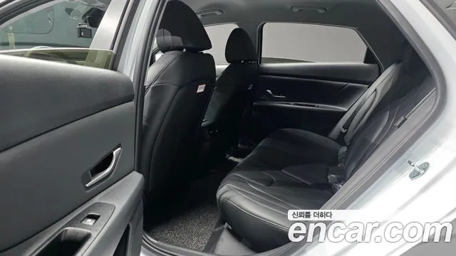 Hyundai Avante — Фото автомобиля 18