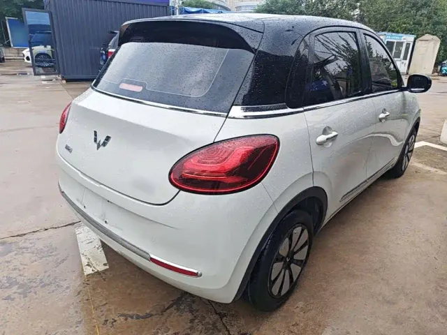 Wuling Bingo — Фото автомобиля 6