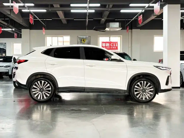 Changan Oushang X5 — Фото автомобиля 6