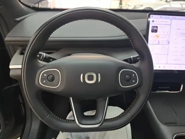 Changan Qiyuan Q07 — Фото автомобиля 10