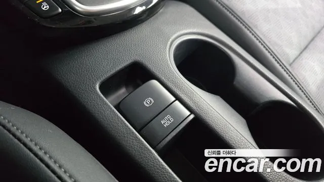 Kia Seltos — Фото автомобиля 18