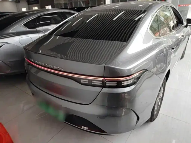 BYD Destroyer 05 — Фото автомобиля 5