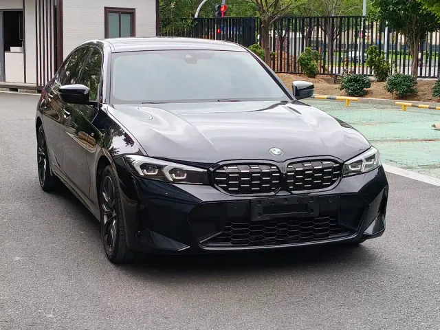 BMW 3 Series — Фото автомобиля 3