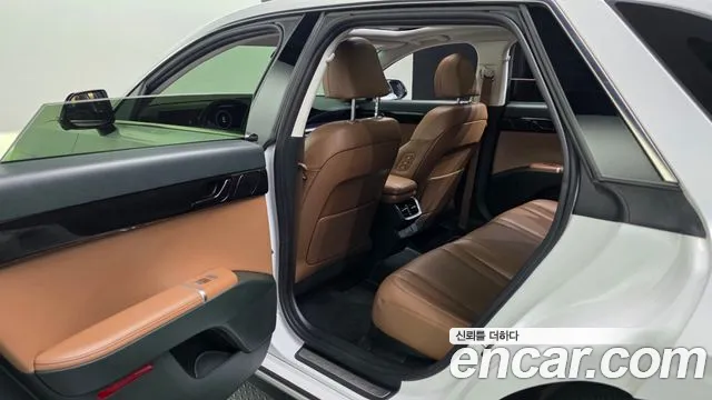 Hyundai Grandeur GN7 — Фото автомобиля 16