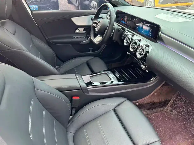 Mercedes-Benz A-Class AMG — Фото автомобиля 14