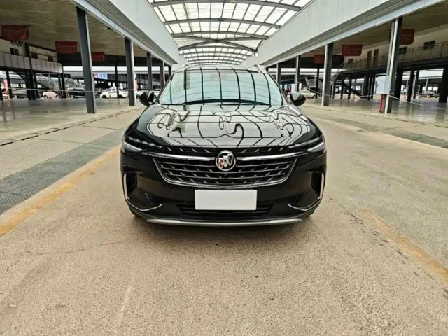 Buick Envision Plus — Фото автомобиля 2
