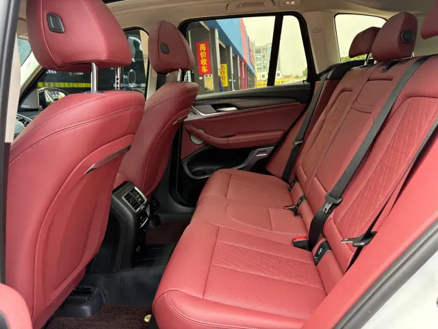 BMW X3 — Фото автомобиля 13