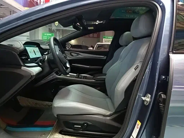BYD Seal — Фото автомобиля 14
