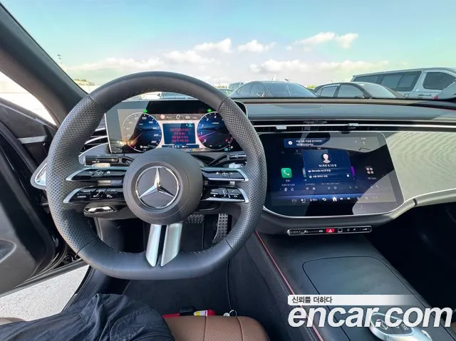 Mercedes-Benz E-Class — Фото автомобиля 10