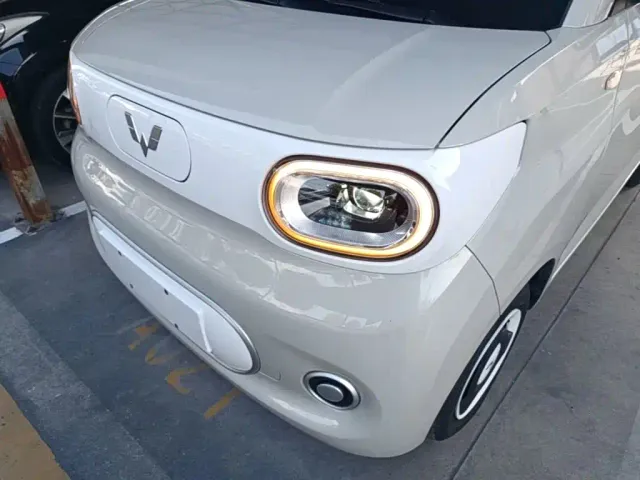 Wuling Hongguang Mini EV — Фото автомобиля 23