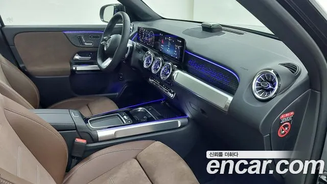 Mercedes-Benz GLB-Class — Фото автомобиля 9