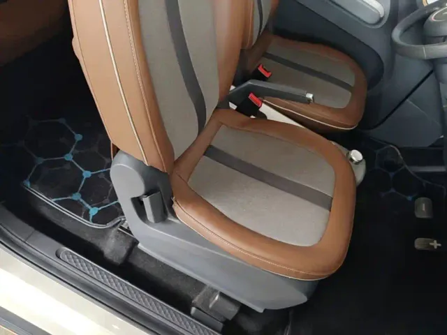 Wuling Hongguang Mini EV — Фото автомобиля 24