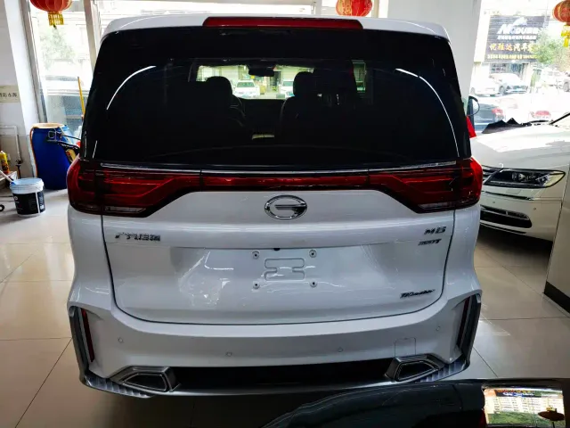 GAC Trumpchi M8 — Фото автомобиля 5