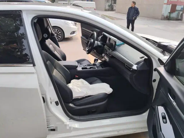 Nissan Teana — Фото автомобиля 19