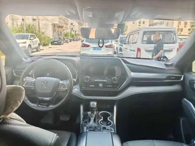 Toyota Crown Kluger — Фото автомобиля 7