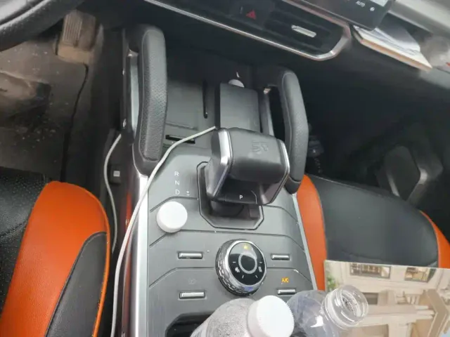 Jetour T2 — Фото автомобиля 16