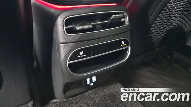 Genesis GV70 2.5T Бензин AWD — Фото автомобиля 19