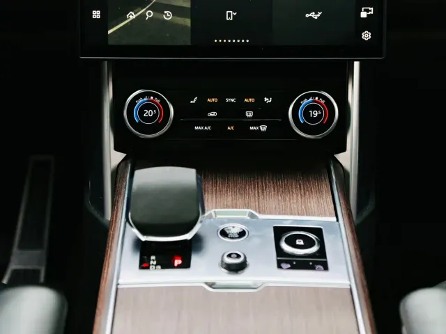 Land Rover Range Rover — Фото автомобиля 20