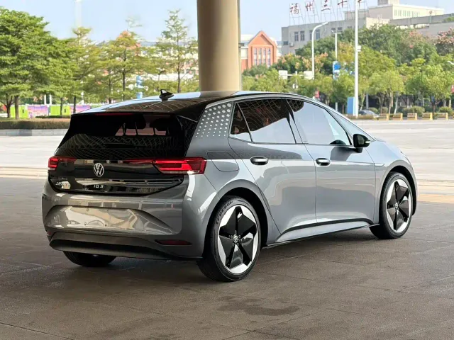 Volkswagen ID.3 — Фото автомобиля 5