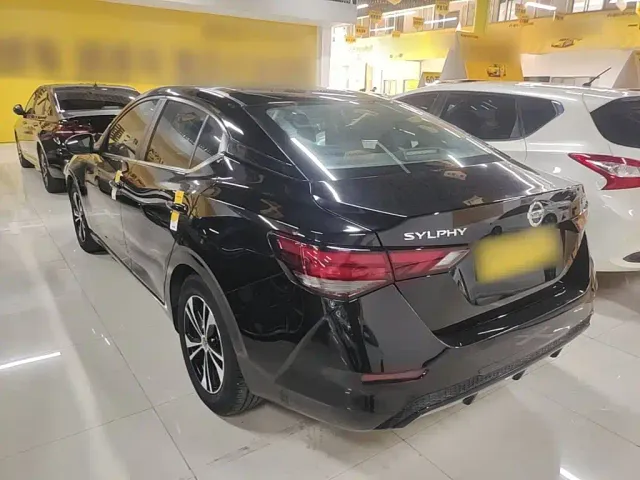 Nissan Sylphy — Фото автомобиля 4
