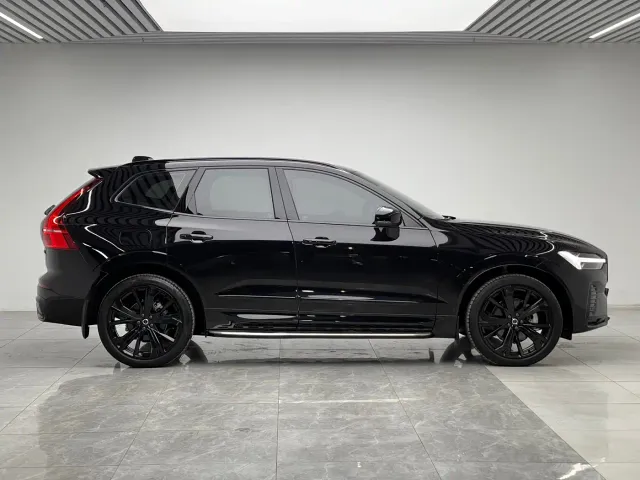 Volvo XC60 — Фото автомобиля 8