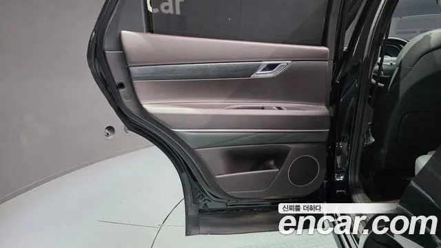 Genesis GV80 — Фото автомобиля 14
