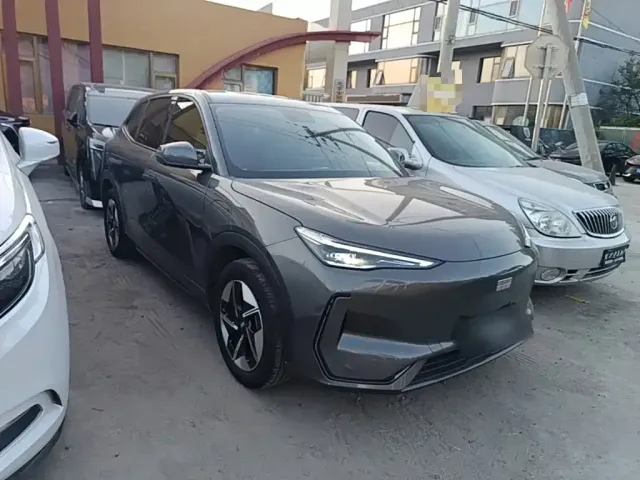 Geely Galaxy Galaxy E5 2024 440km Start Edition — Фото автомобиля 3