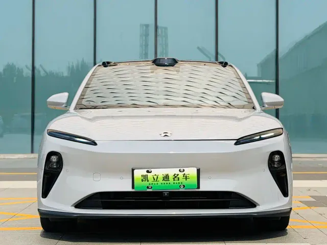 Nio ET5 Touring — Фото автомобиля 2