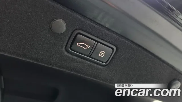 Hyundai Grandeur New — Фото автомобиля 17