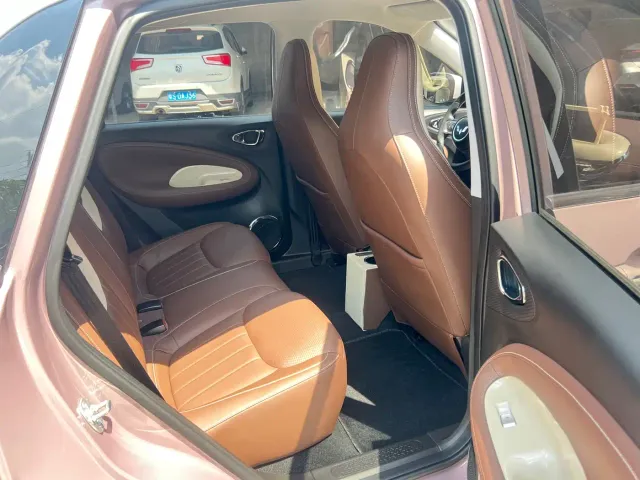 Wuling Bingo — Фото автомобиля 17