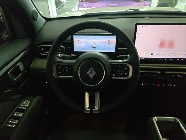 Baojun Yep Plus — Фото автомобиля 10