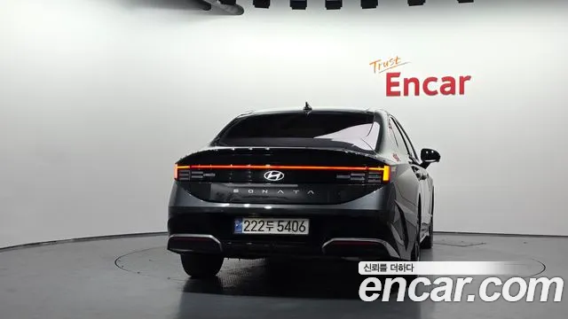 Hyundai Sonata — Фото автомобиля 4