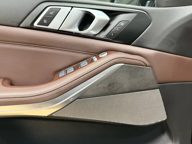 BMW X5 — Фото автомобиля 16