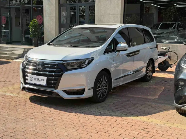 Фотография автомобиля — Honda Elysion
