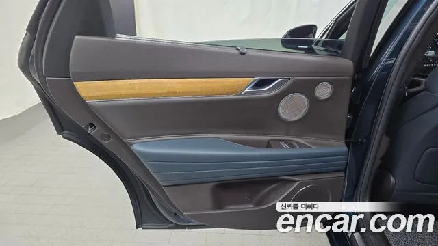Genesis G80 RG3 — Фото автомобиля 14