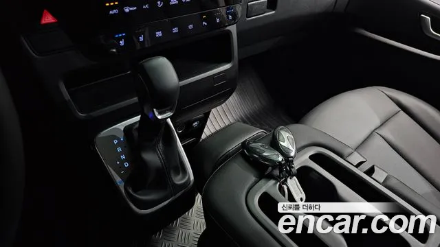 Hyundai Staria — Фото автомобиля 12
