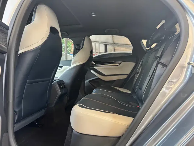 BYD Qin PLUS — Фото автомобиля 8