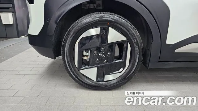 Kia EV3 — Фото автомобиля 5