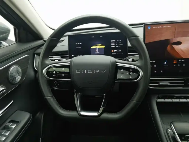 Chery Arrizo 8 PRO — Фото автомобиля 11