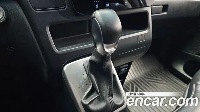 Hyundai Staria — Фото автомобиля 9