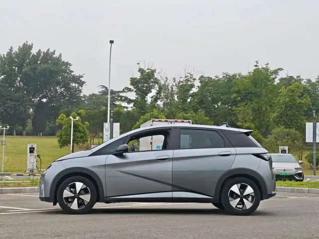 BYD Dolphin — Фото автомобиля 3