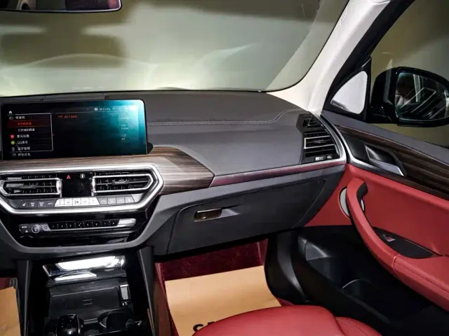 BMW X3 — Фото автомобиля 27