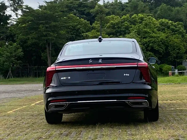 Hongqi H5 — Фото автомобиля 5