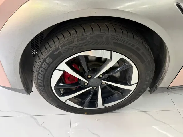 GAC Aion Y — Фото автомобиля 20