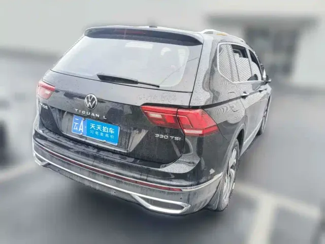 Volkswagen Tiguan L — Фото автомобиля 2