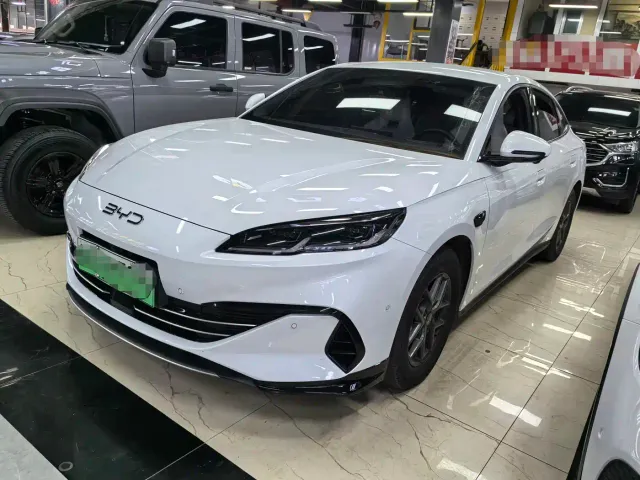 Фотография автомобиля — BYD Seal 06