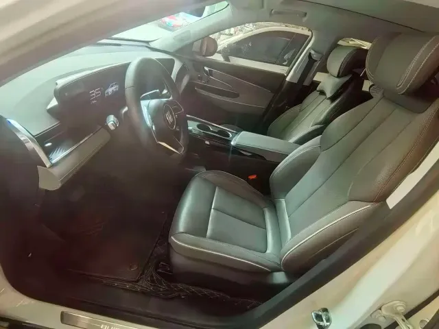 Buick E5 — Фото автомобиля 5