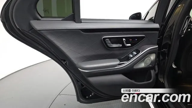 Mercedes-Benz S-Class W223 — Фото автомобиля 14