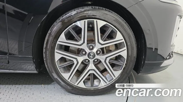 Hyundai Grandeur Grandeur (GN7) 3.5 Бензин 2WD — Фото автомобиля 20